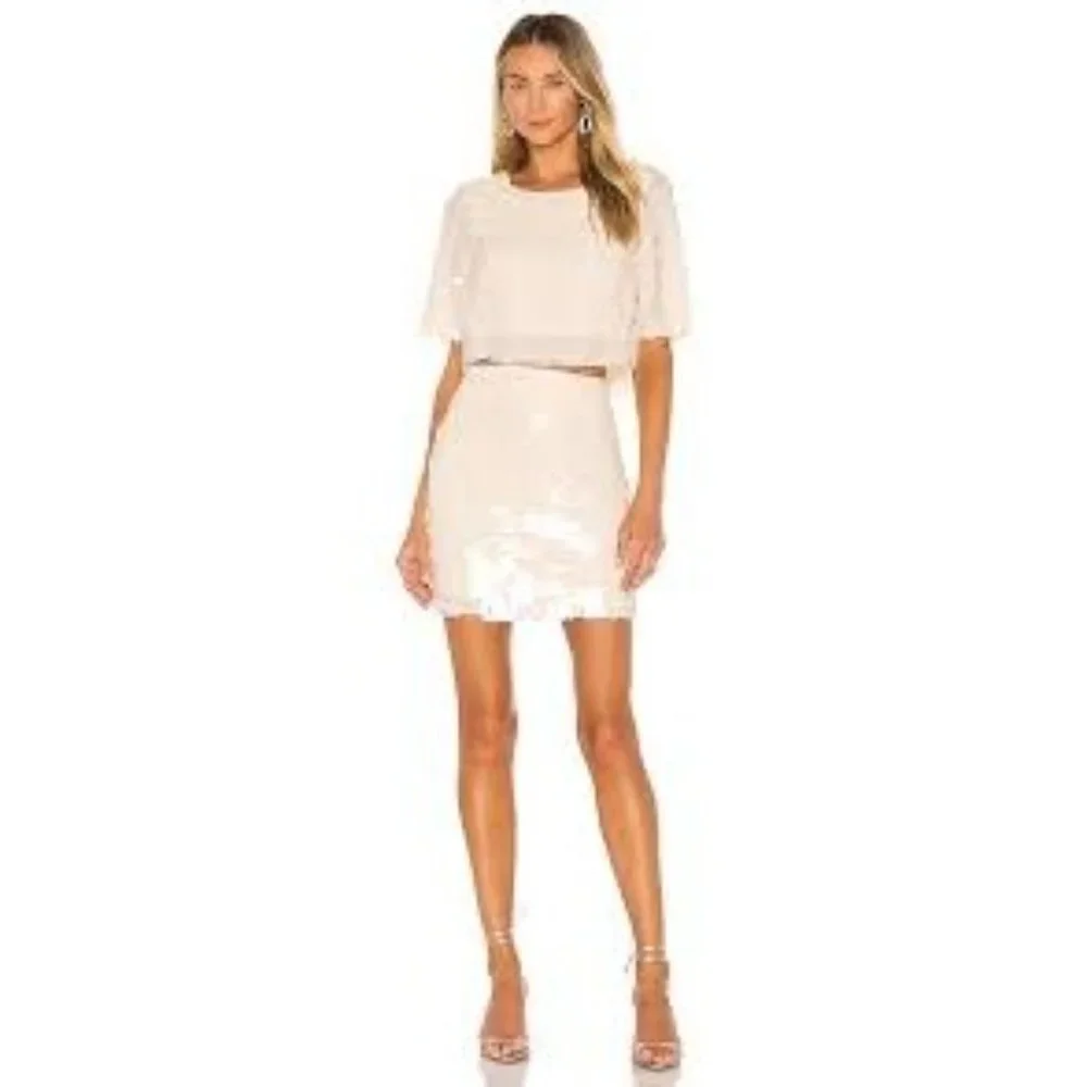 Lovers + Friends Gimme All the Deets Raine Crop Top Shell Beige Sz L